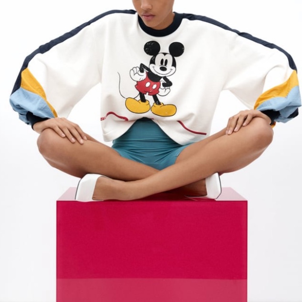 Zara Disney Mickey Mouse sweatshirt - Picture 2 of 5